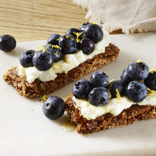 Blueberry Ricotta Granola Snack Bars