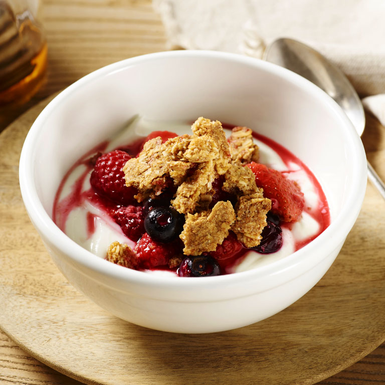 Rustic Berry Granola Bake